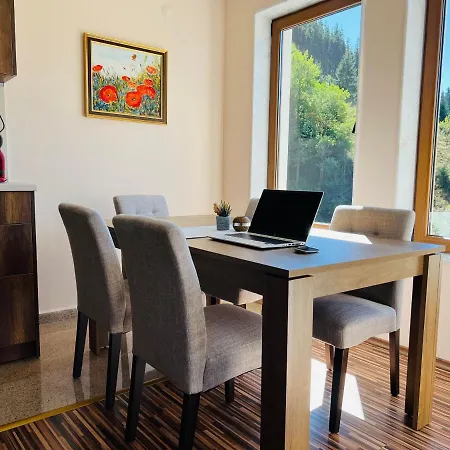 Apartmán Ani's *